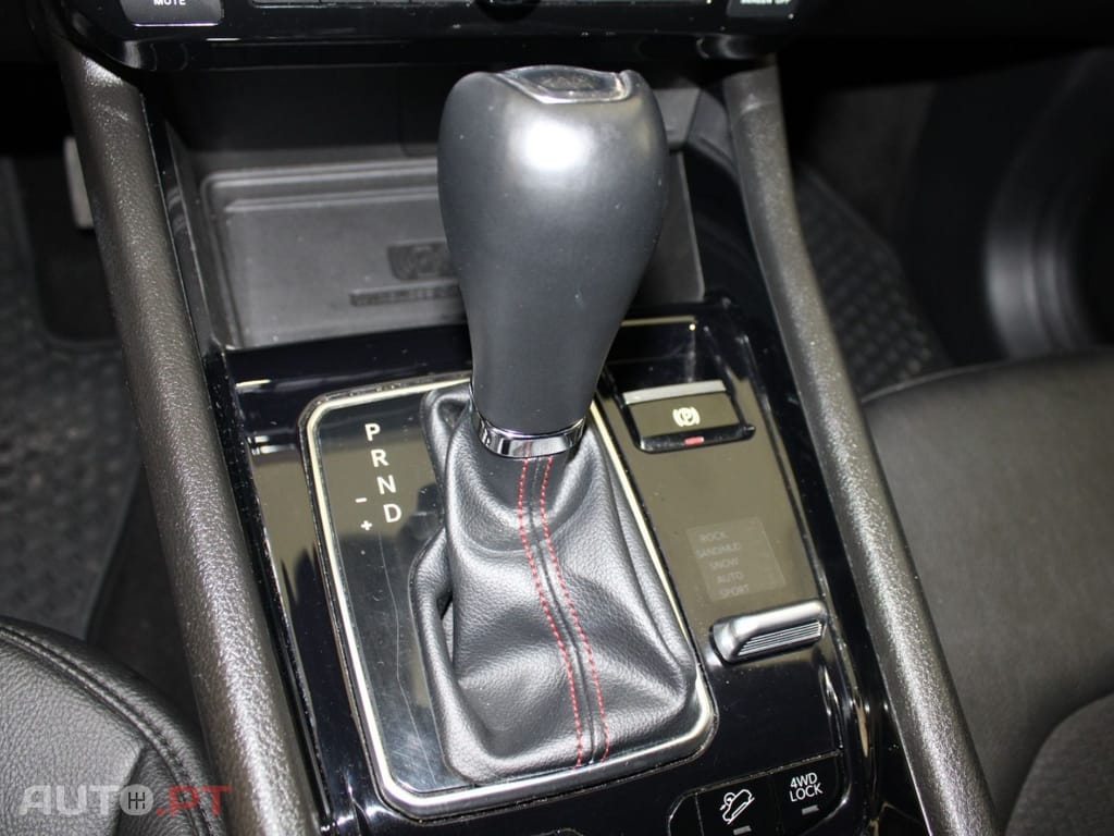 Jeep Compass 1.3 PLUG IN HYBRID 4X4 TRAILHAWK I.V.A DEDUTÍVEL