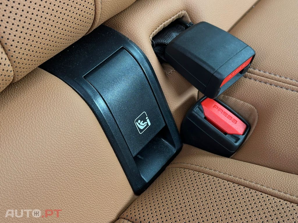 BMW i4 eDrive40 Pack Desportivo M Pro