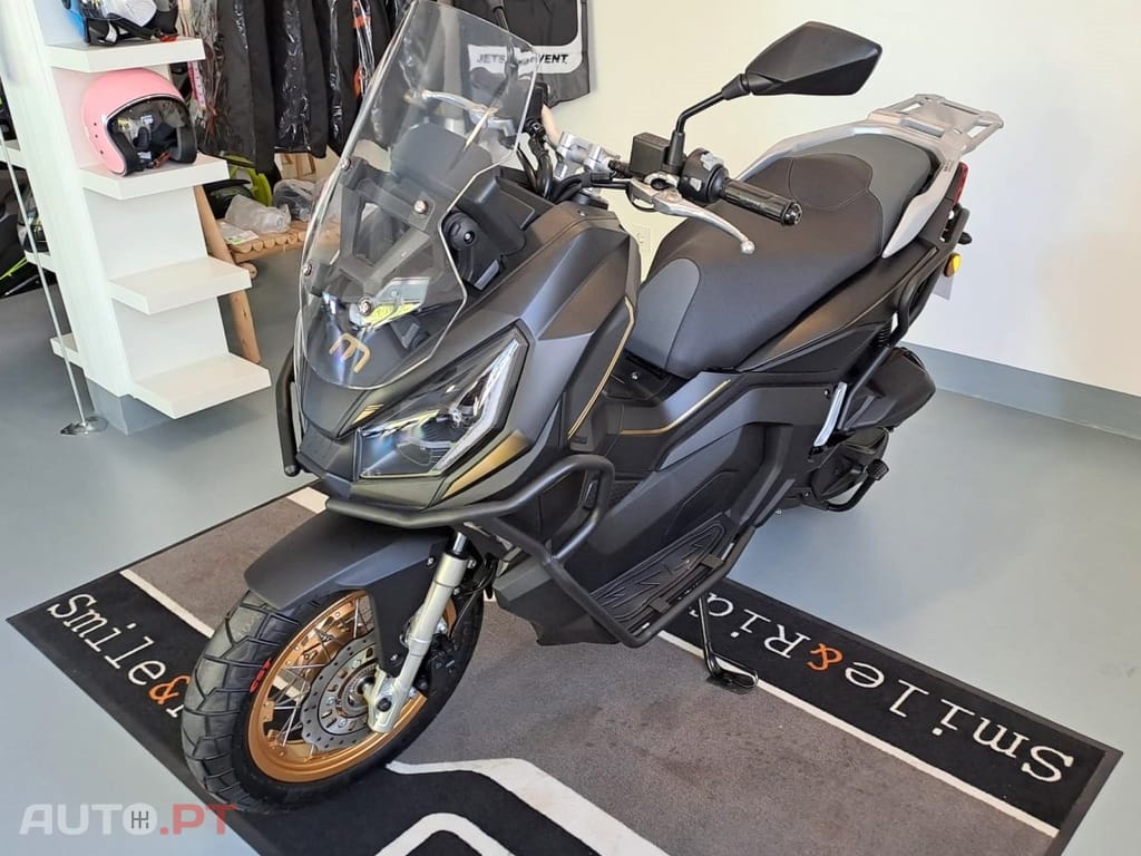 Mitt 125 EXTREME