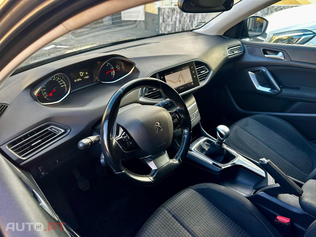 Peugeot 308 1.5 BlueHDi Style