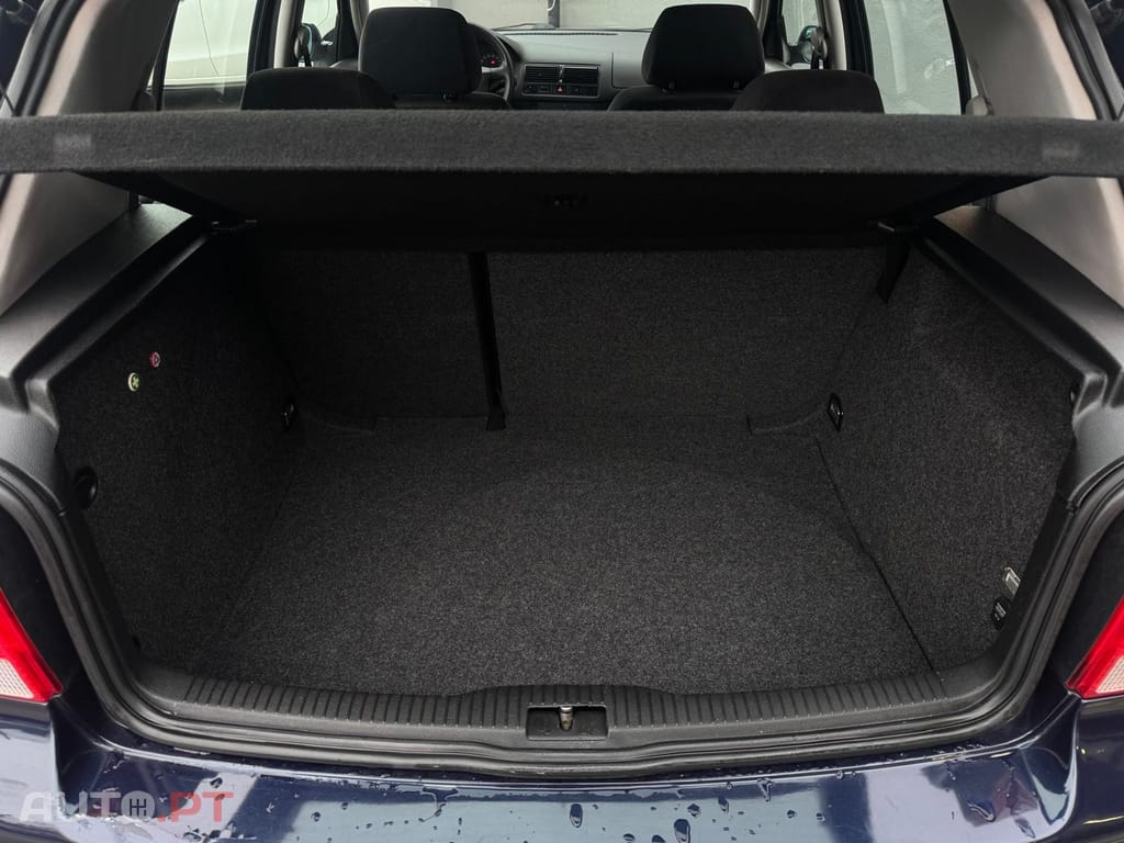 Volkswagen Golf 1.6i 25 Anos