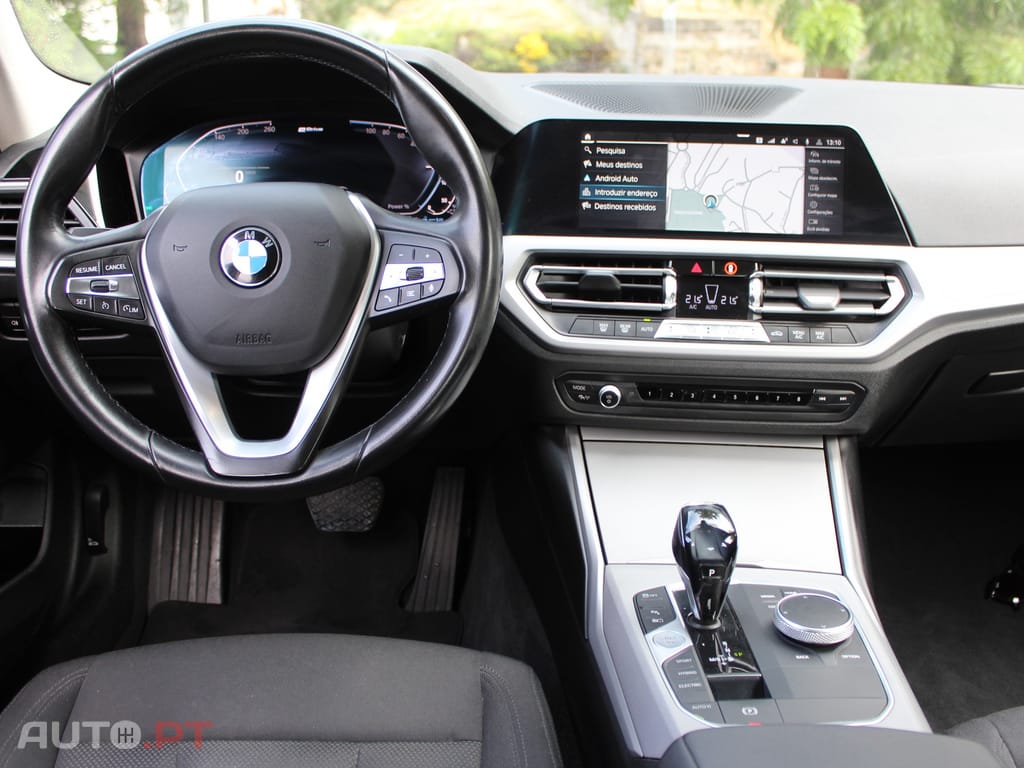 BMW 330 330e Hibrido Plug-In