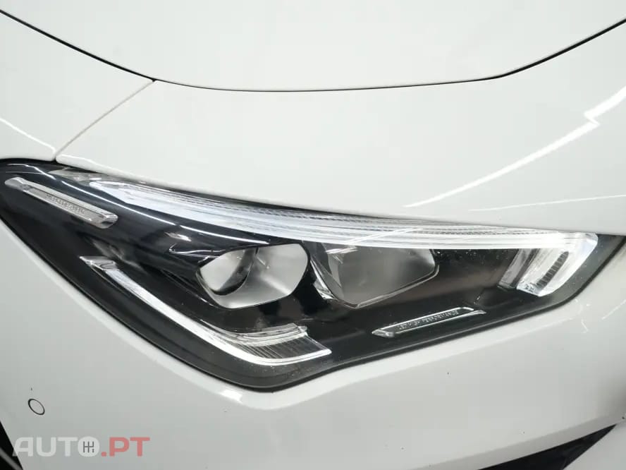 Mercedes-Benz CLA 180 7G-DCT AMG Line