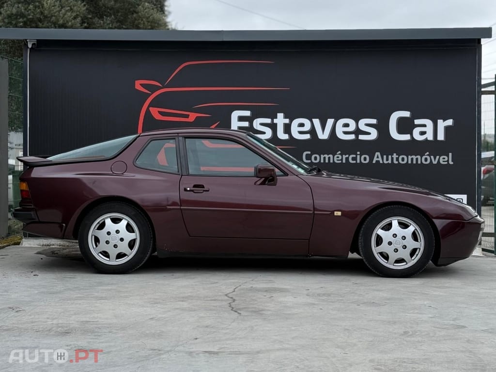 Porsche 944 Turbo