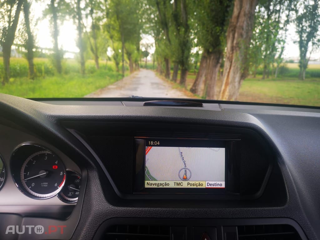 Mercedes-Benz E 350 CDi Avantgarde BlueEfficiency