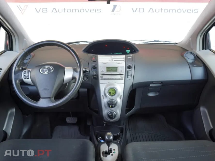 Toyota Yaris 1.0 VVT-i Sol High Pack MMT