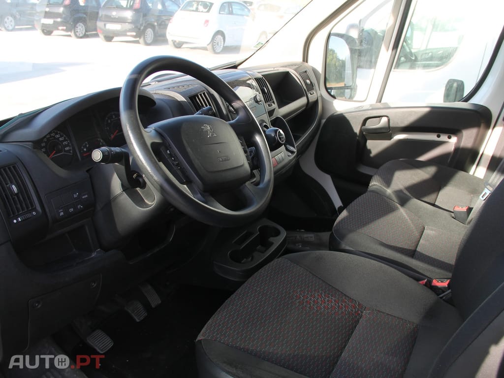Peugeot Boxer 2.2 BlueHDi 330 L1H1