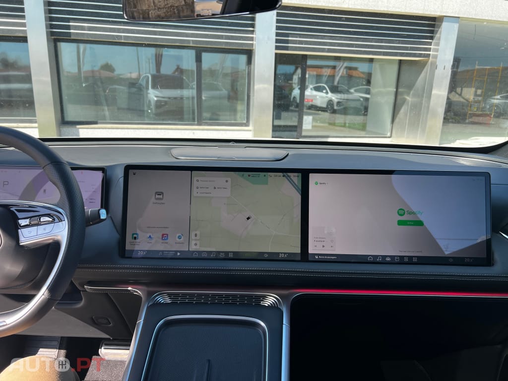 XPeng G9 98 kWh AWD Performance