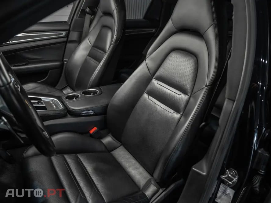 Porsche Panamera S PDK