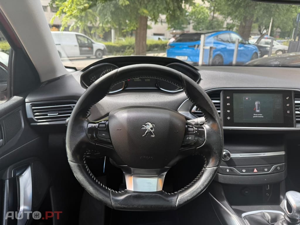 Peugeot 308 SW 1.2 e-THP Allure