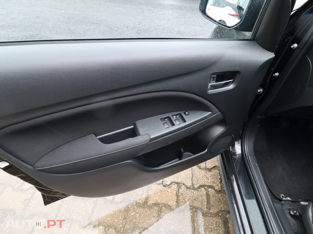 Mitsubishi Space Star 1.2 Connect Edition