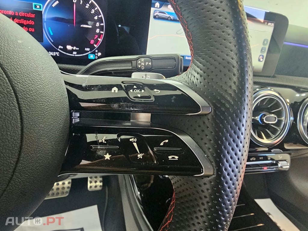 Mercedes-Benz A 250 AMG Line
