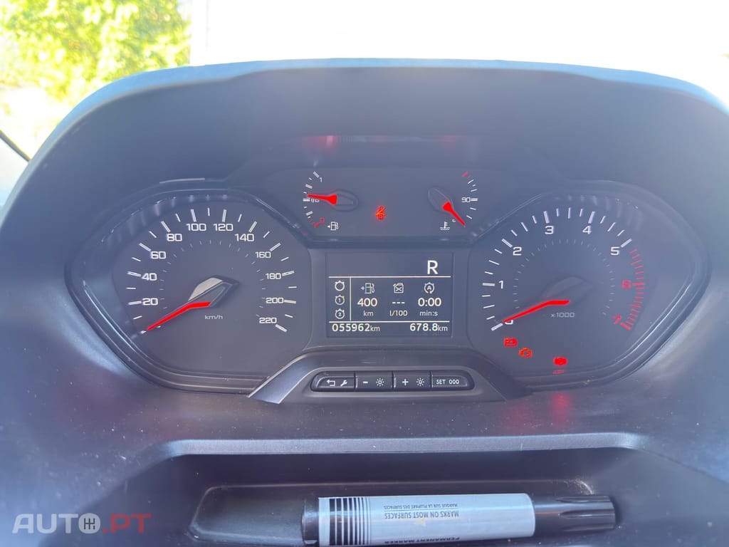 Peugeot Partner 1.6 BlueHDI  , 130cv , automática 8 velocidades