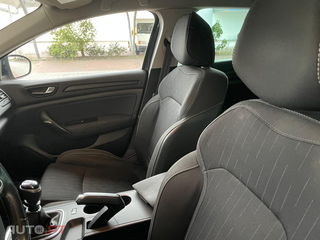 Renault Mégane Sport Tourer 1.5 Blue dCi Zen
