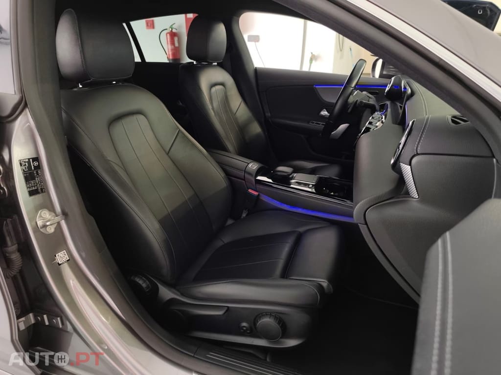 Mercedes-Benz CLA 250 e Shooting Brake Style Plus