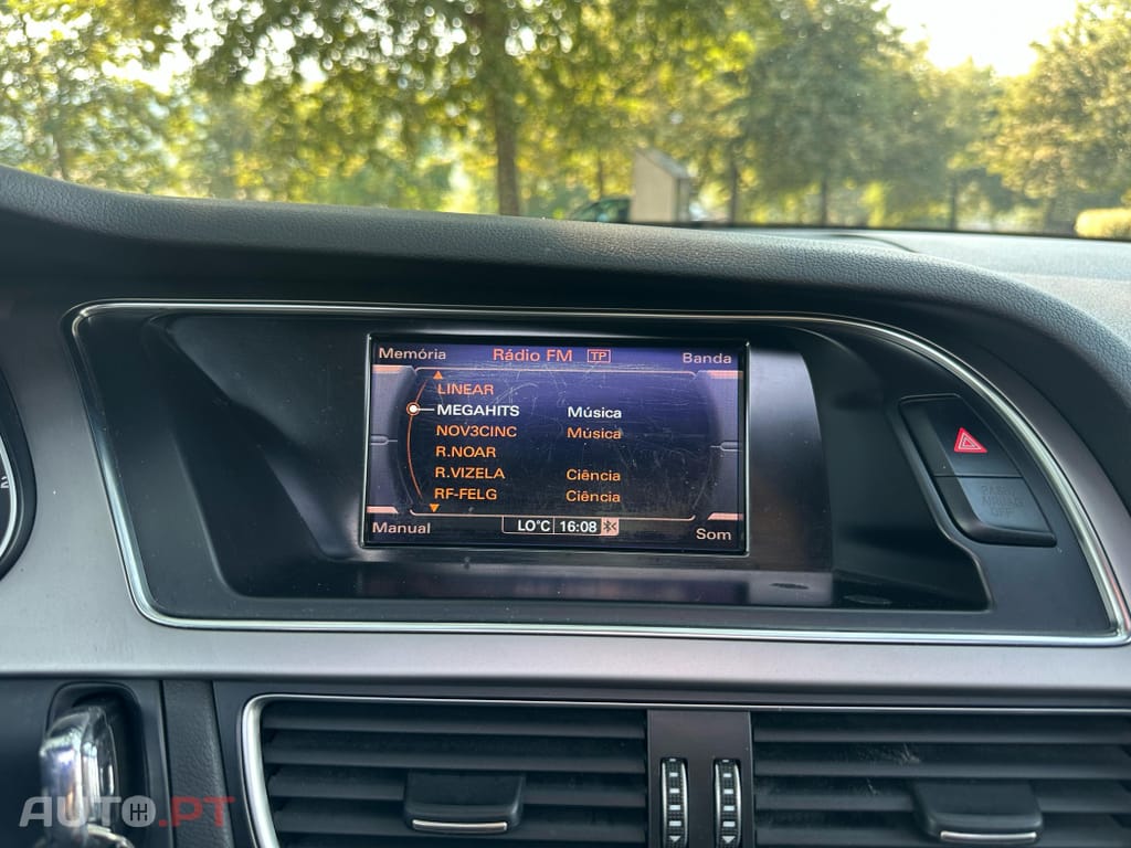 Audi A4 Avant 2.0 TDi Business Line S-line