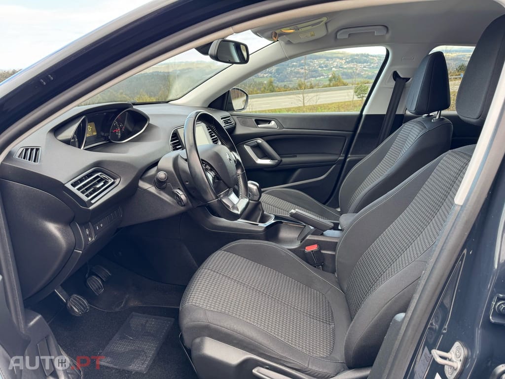 Peugeot 308 1.2 PureTech Active