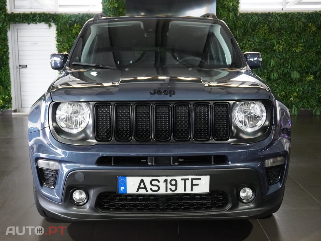 Jeep Renegade 1.6 MJD Night Eagle