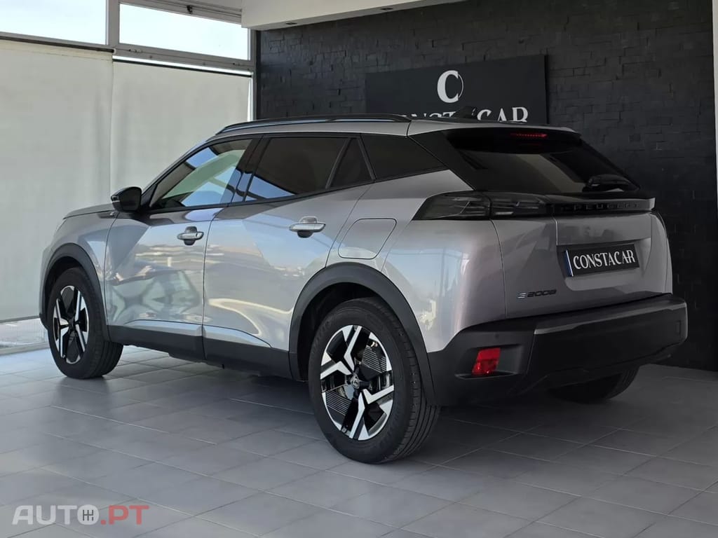 Peugeot E-2008 54 kWh Allure