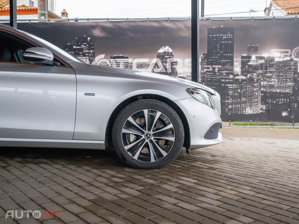 Mercedes-Benz E 300 de Avantgarde