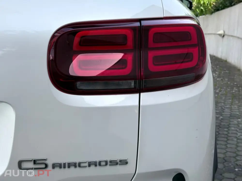 Citroen C5 Aircross 1.6 Hybrid Shine e-EAT8