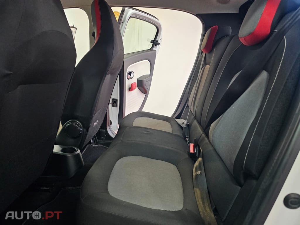 Renault Twingo 1.0 SCe Night&Day