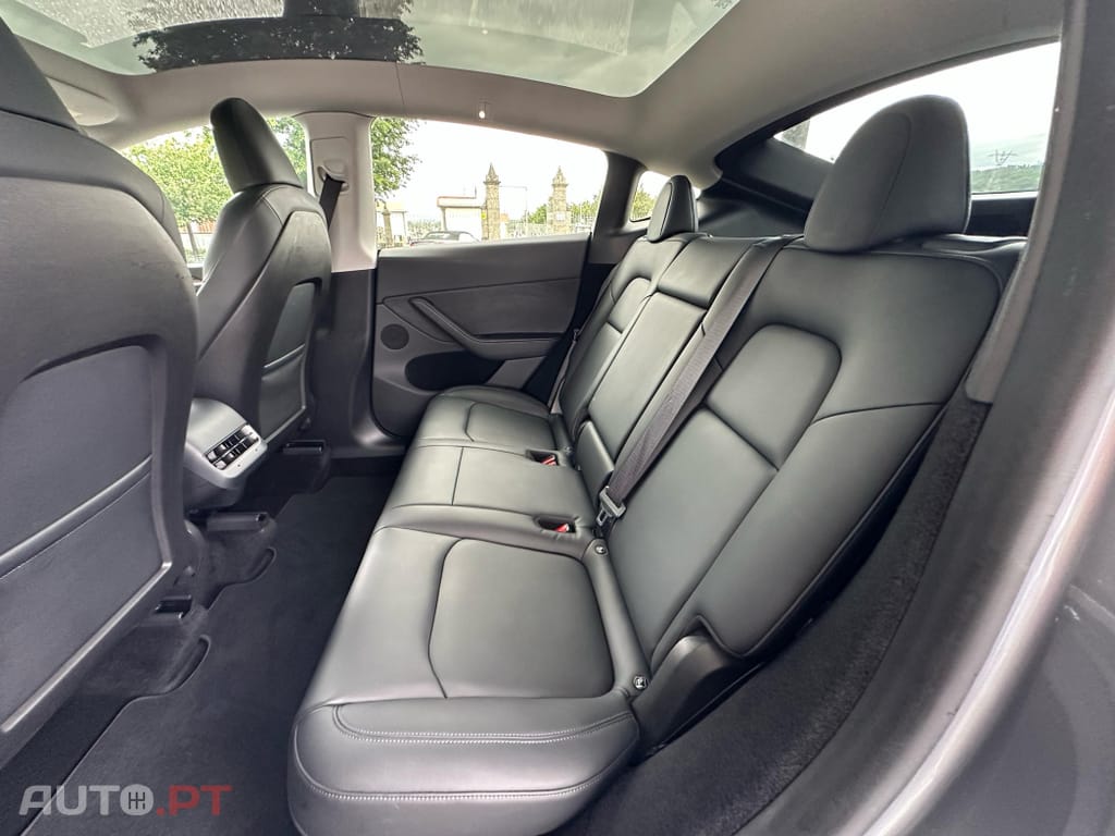 Tesla Model Y Performance Tração Integral