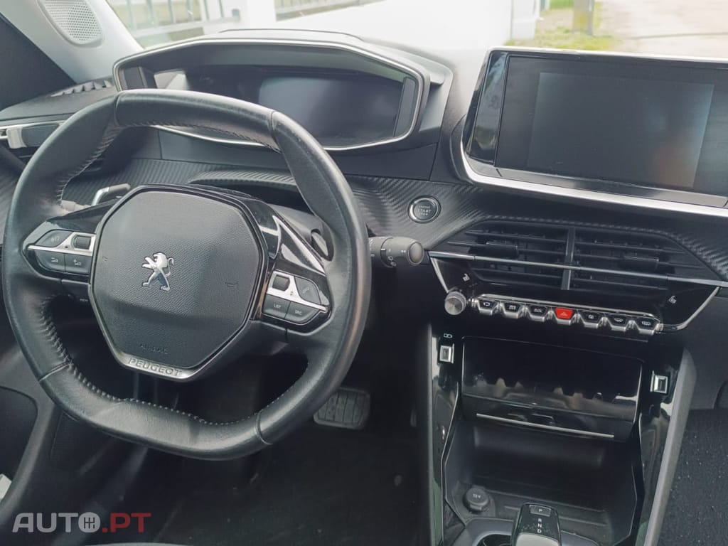 Peugeot 2008 Allure Pack