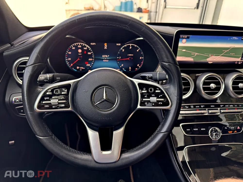 Mercedes-Benz C 220 d 9G-TRONIC AMG Line