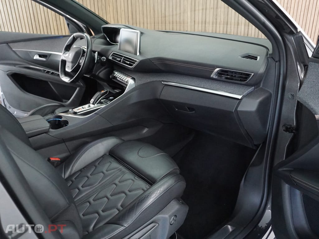 Peugeot 3008 1.5 BlueHDi GT Line EAT8