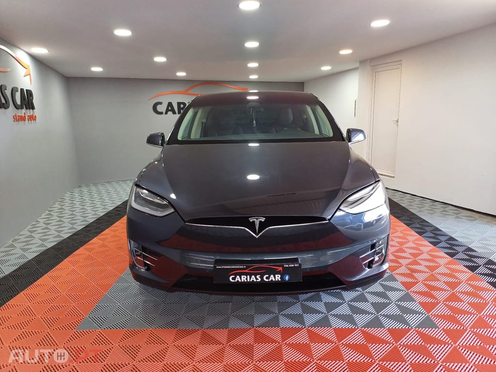 Tesla Model X 100 kWh Long Range AWD