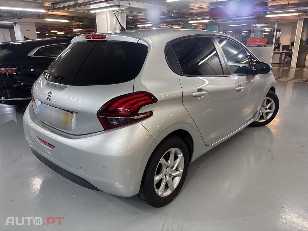 Peugeot 208 1.6 BlueHDi Active