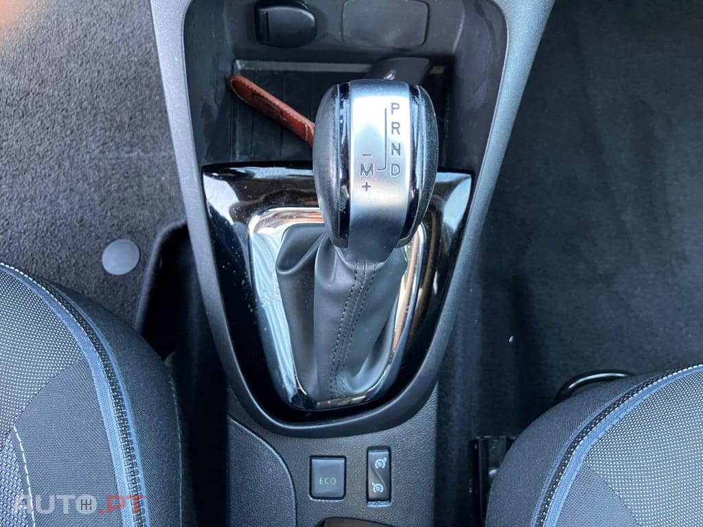 Renault Captur 1.2 TCe Exclusive EDC