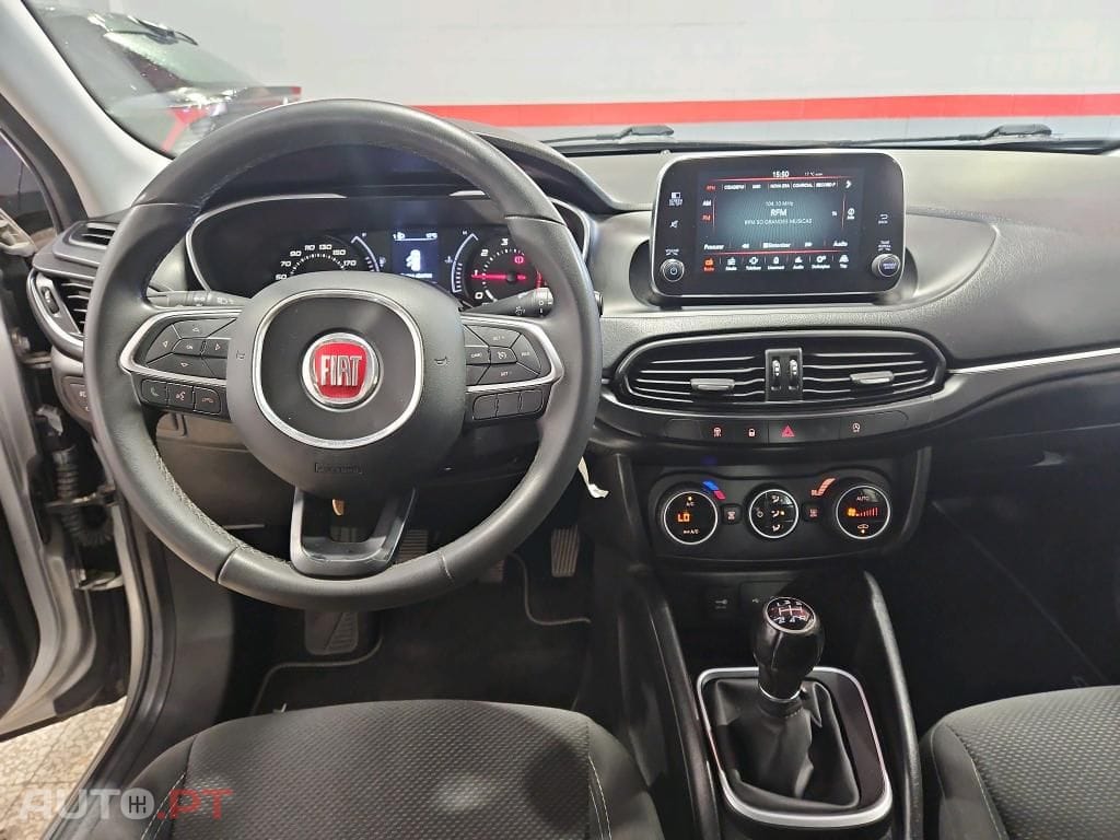 Fiat Tipo 1.3 M-Jet Lounge