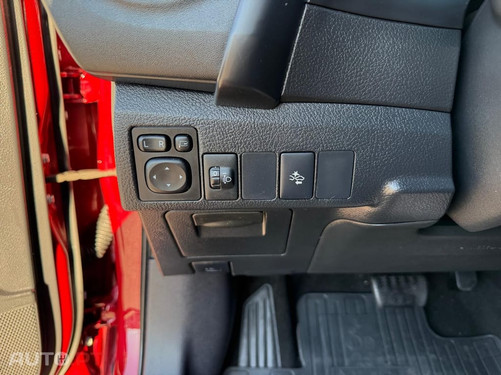 Toyota Auris 1.8 HSD Comfort +P.Sport+Navi