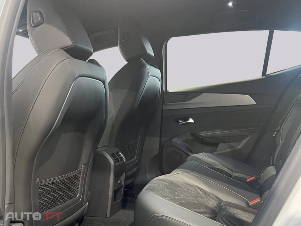 Peugeot 408 e- GT 58 kWh  I.V.A DEDUTÍVEL