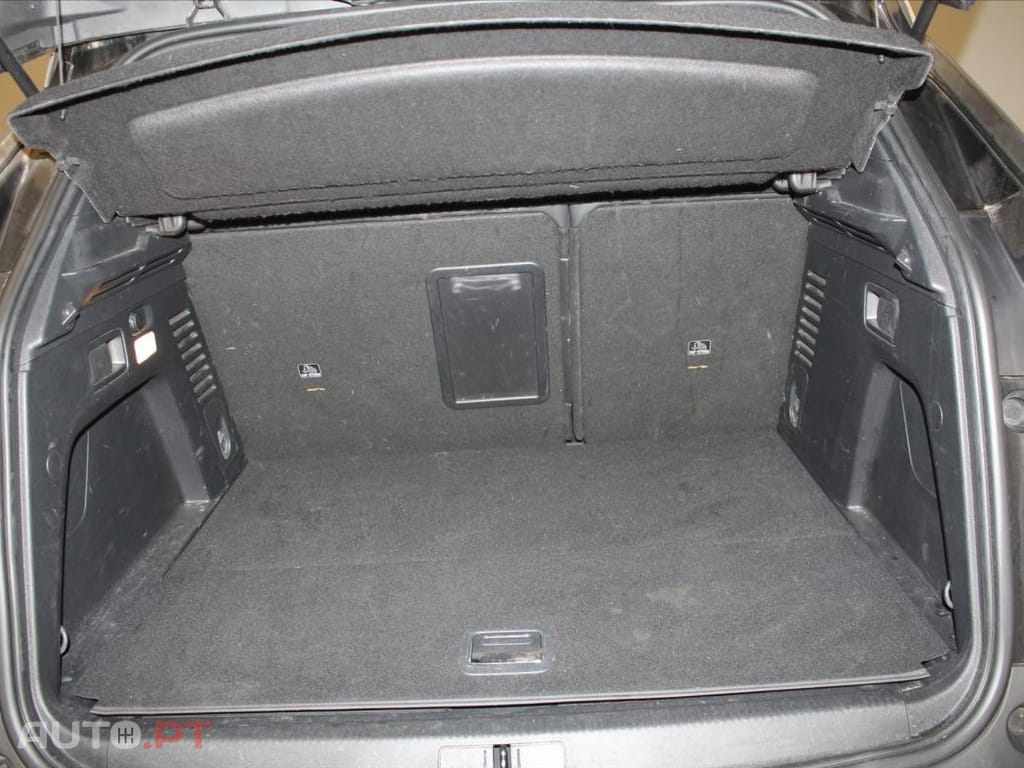 Peugeot 3008 1.6 Hybrid GT e-EAT8