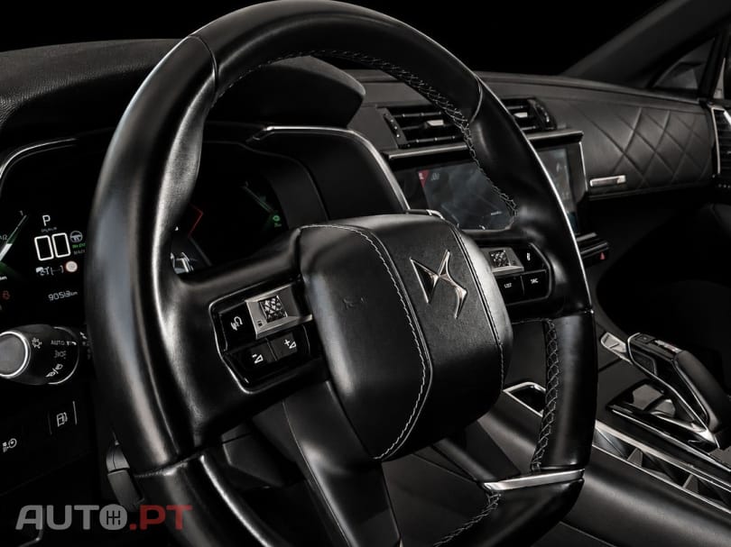 DS 7 Crossback E-Tense SE Ligne Noire EAT8 — fotografia 17