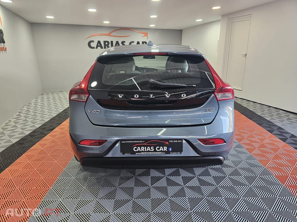Volvo V40 1.6 D2 Momentum