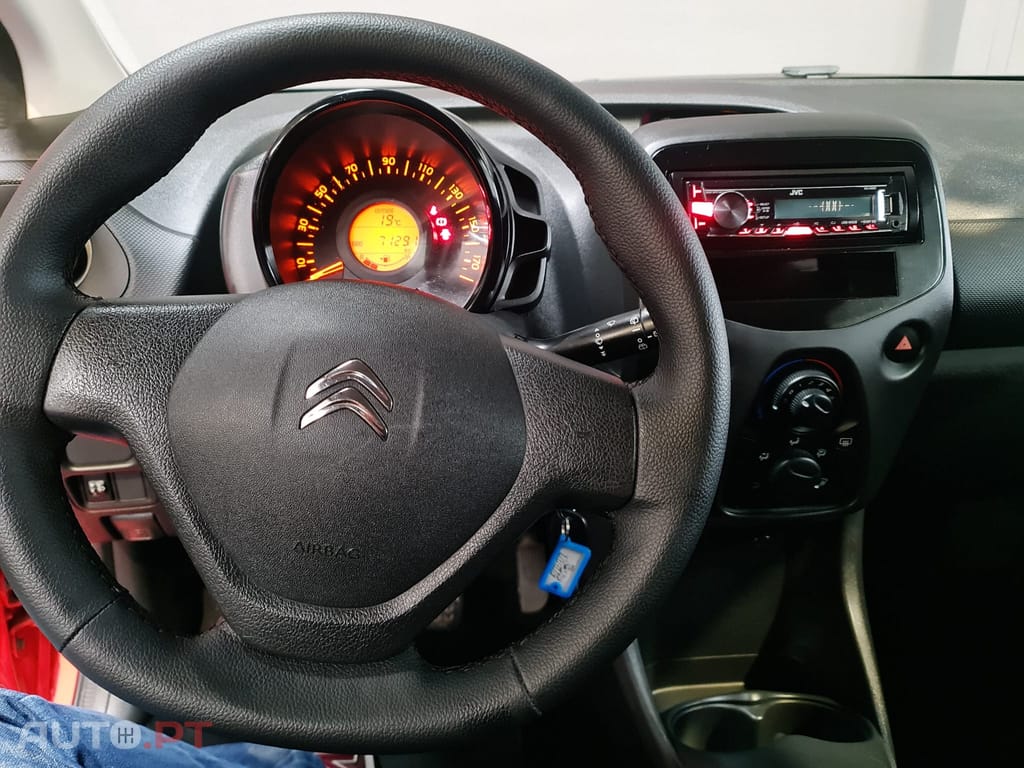 Citroen C1 1.0 VTi Shine