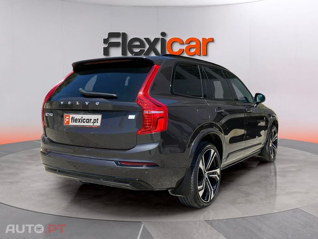 Volvo XC90 2.0 T8 PHEV Ultimate Dark AWD