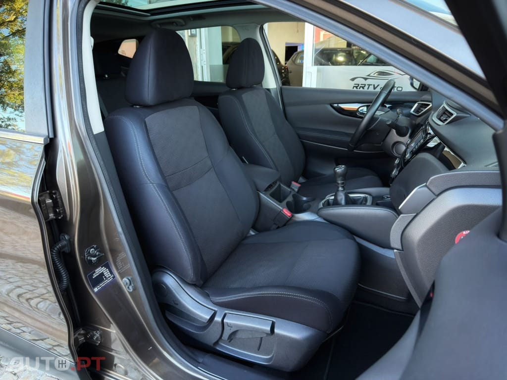 Nissan Qashqai 1.5 dCi Acenta Connect