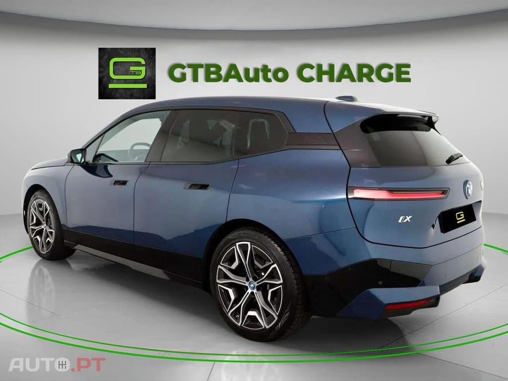 BMW iX XDrive40 Sport