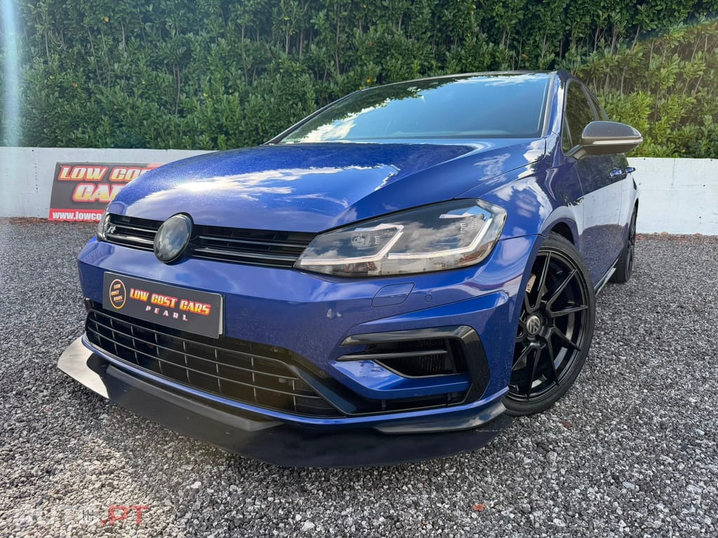 Volkswagen Golf R 4Motion (BlueMotion ) DSG