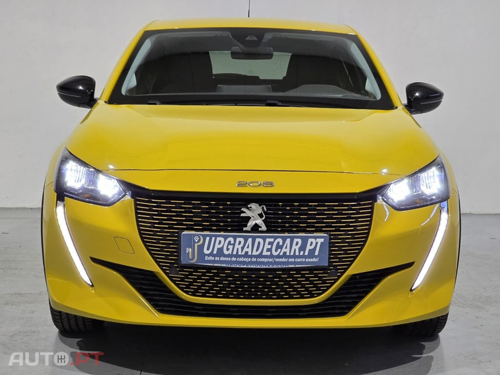 Peugeot E-208 50 kWh Style