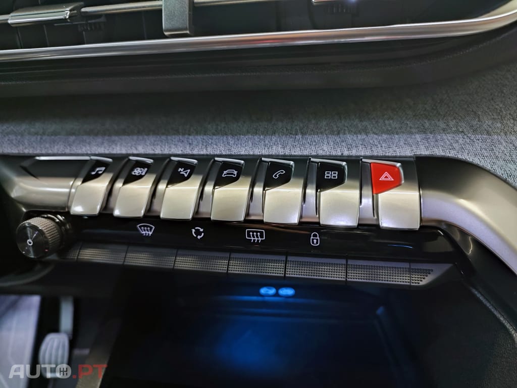 Peugeot 3008 HDI PREMIUM
