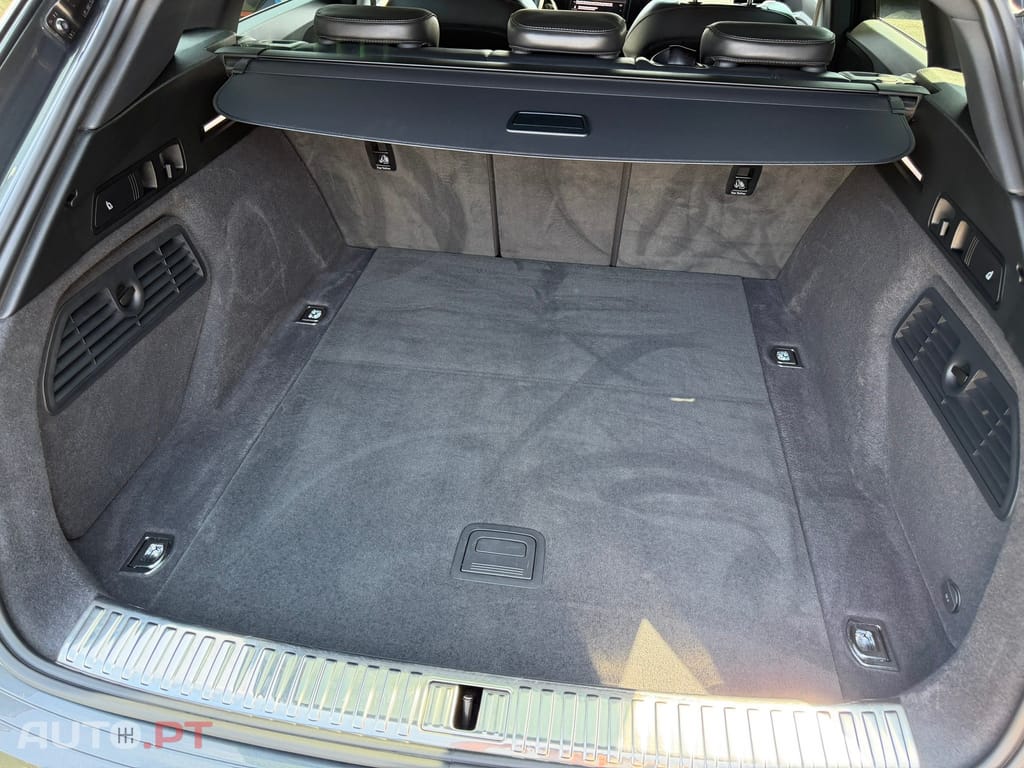 Audi Q8 E-Tron 50 quattro S line