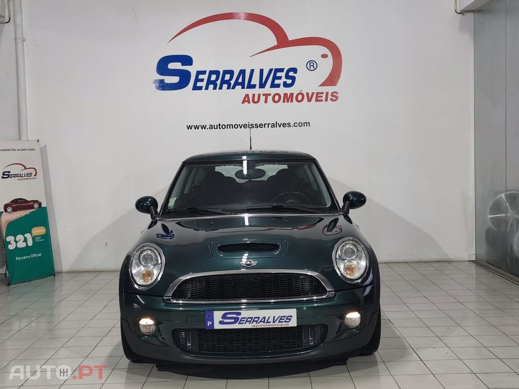 MINI Cooper Cooper S