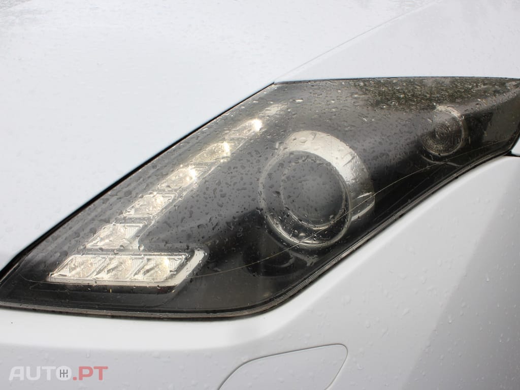 Renault Laguna Coupe 2.0 dCi Dynamique S 4Control