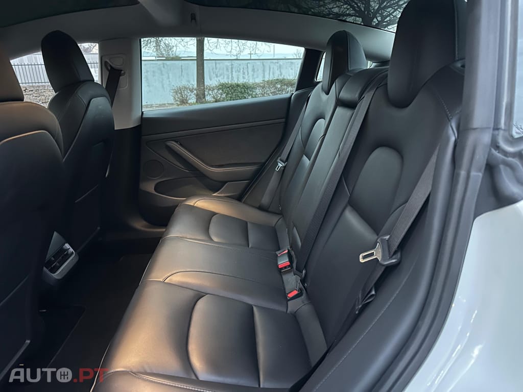 Tesla Model 3 Long Range Tração Integral